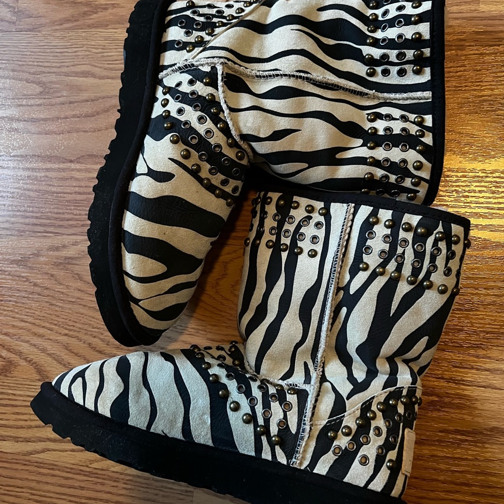 Jimmy Choo Ugg Boots, size 7 zebra print. Worn twice. Excellent condition